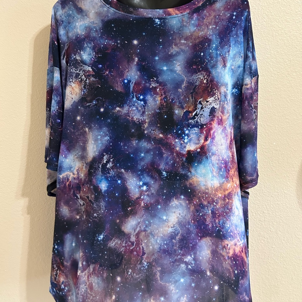 Torrid Blue Purple 3/4 Sleeve Relaxed Tee - Picture 2 of 3